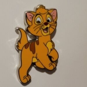 Oliver Disney Orange Cat Brooch